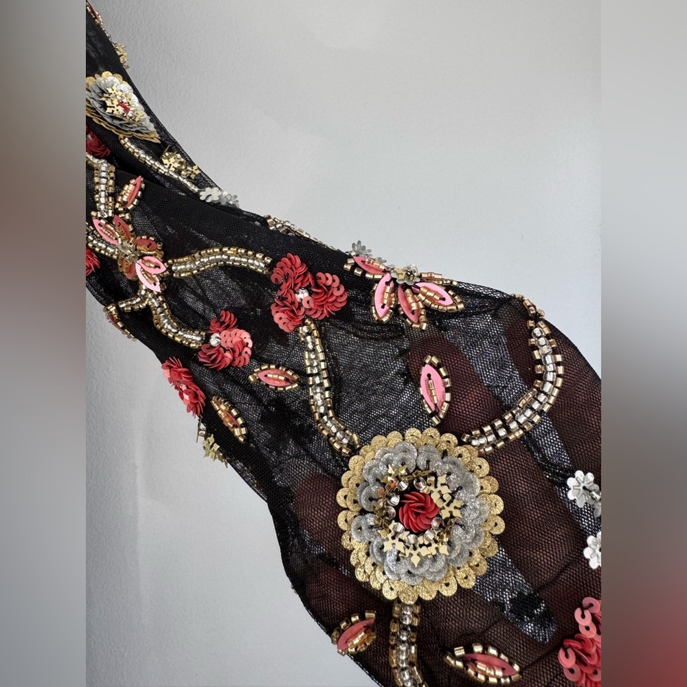 Mac Duggal size 14 Long Sleeve Embellished Mesh Gown - Picture 7 of 13